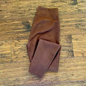 WHBM Runway Leggings